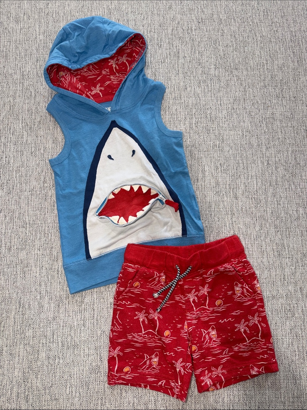 TARGET OSHKOSH SHARK SIZE 3T